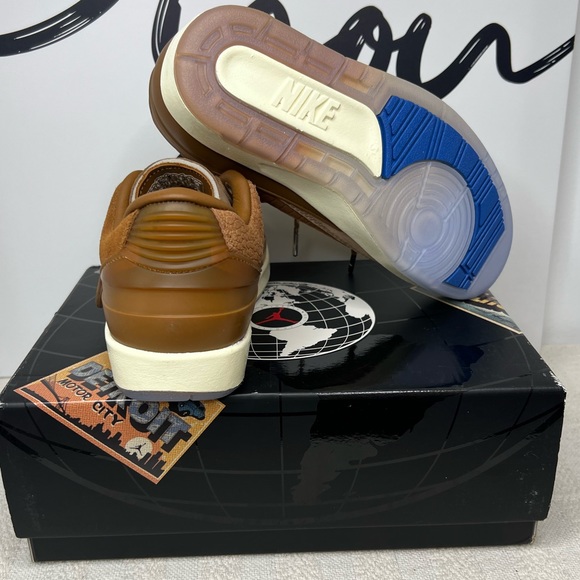 Air Jordan 2 Retro Low Two 18 - Picture 4 of 7